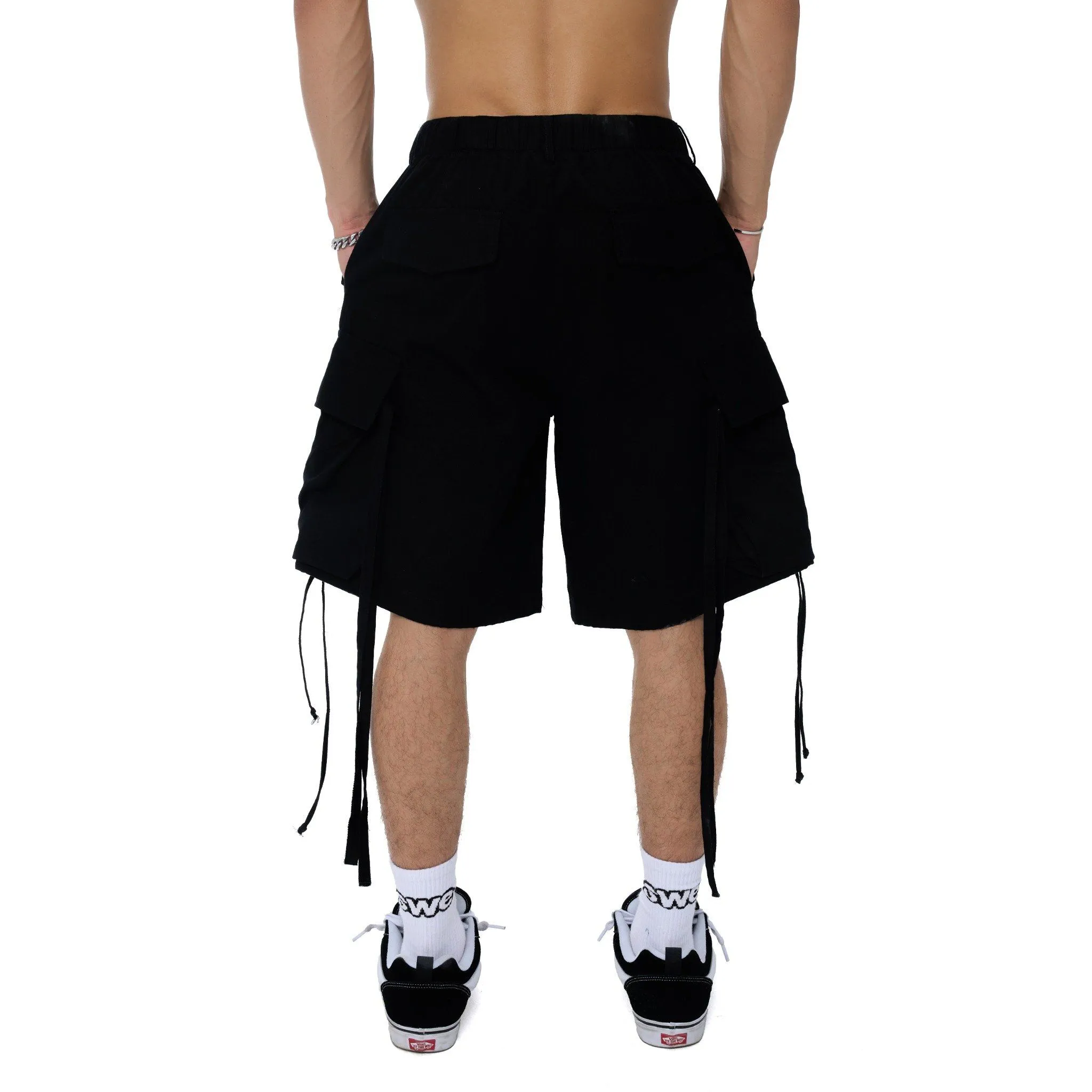 BAGGY CARGO SHORTS - BLACK