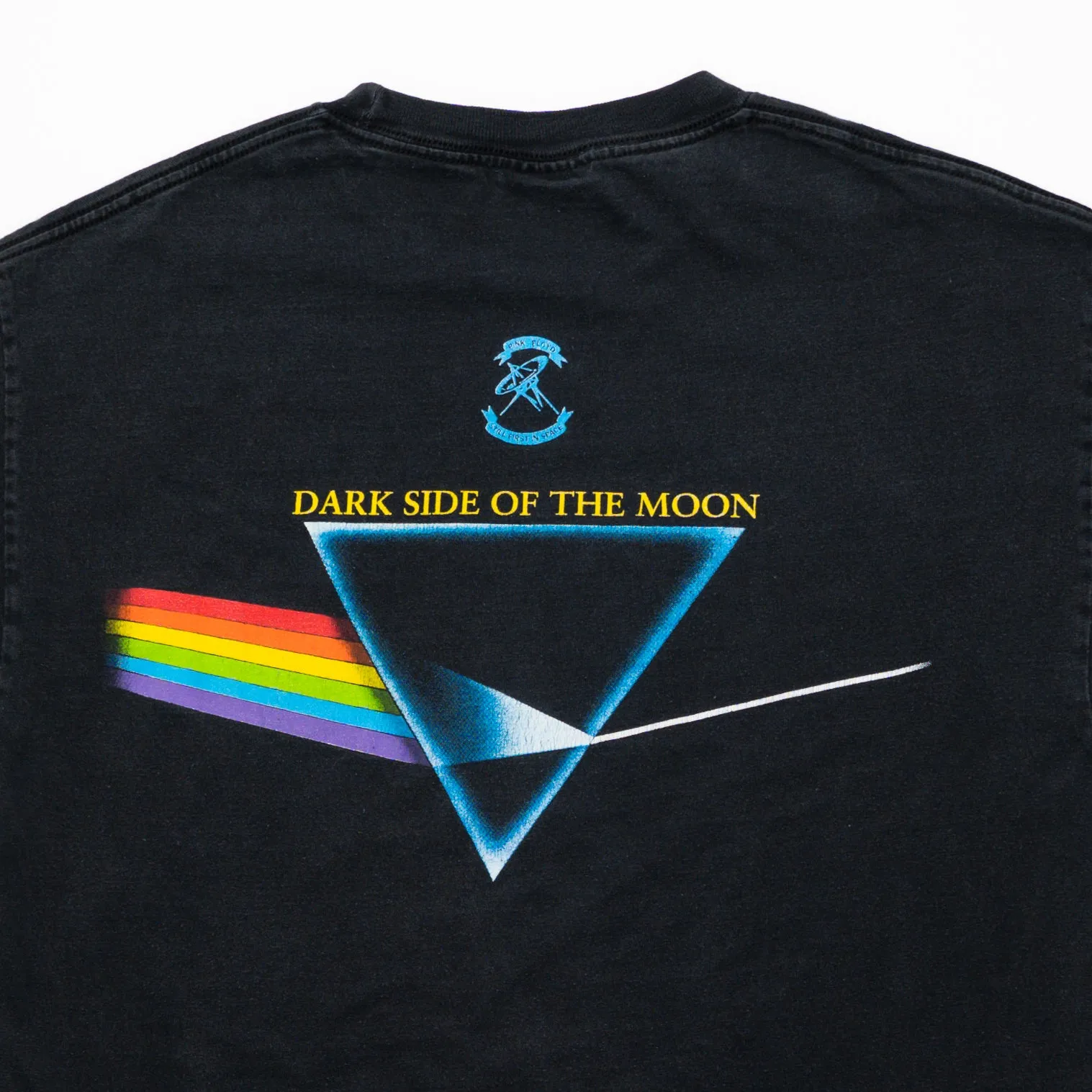 Vintage '01 Pink Floyd Dark Side of the Moon Tee (M)